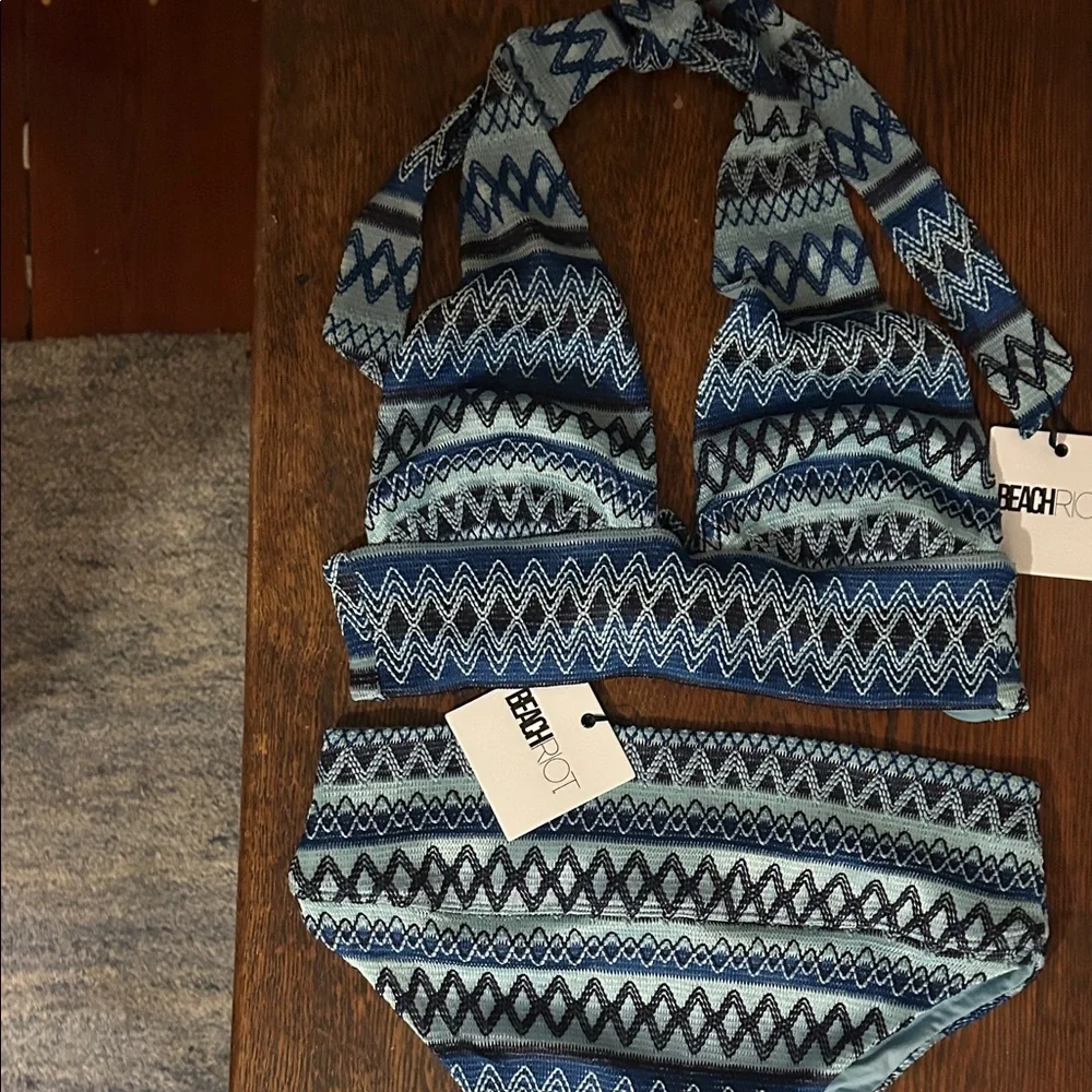 Beach Riot Blue Patterned Bikini - Picture 4 of 6